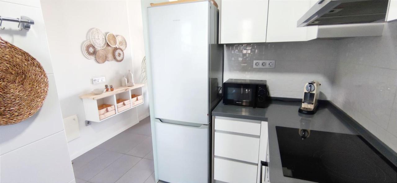 Apartamento Victoria Playa By Denia Costa Luaran gambar